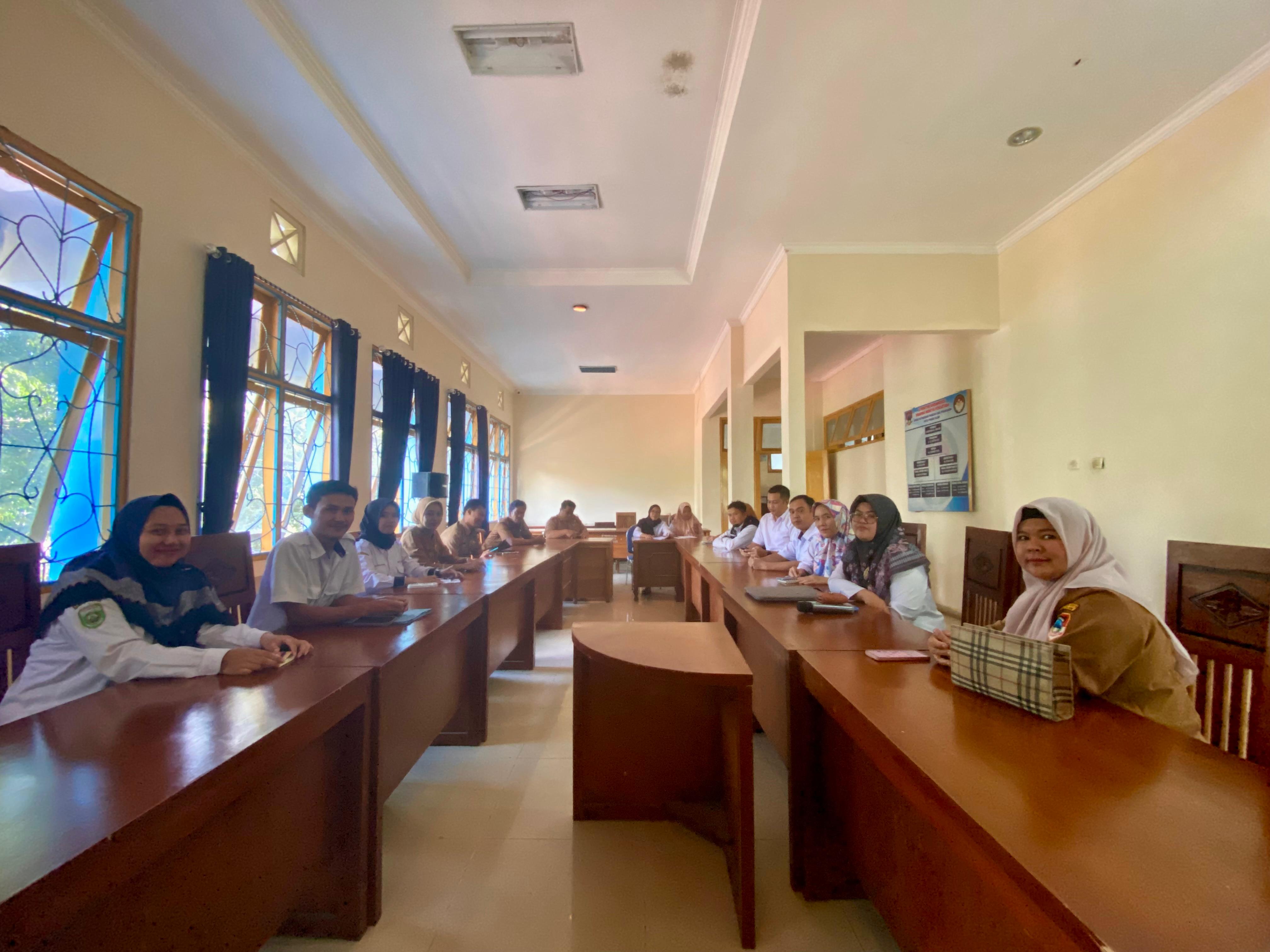 Sinkronisasi dan Kolaborasi Penyuluh Perikanan Provinsi Sumatera Selatan dan KKP Bersama DKP2 Kota Pagar Alam