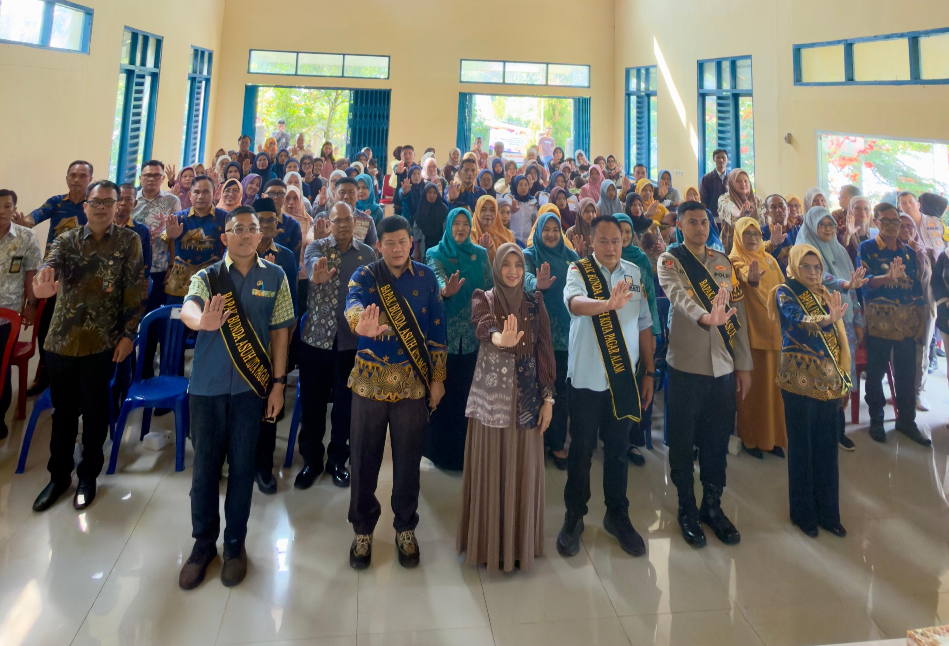 Kepala Dinas Ketahanan Pangan dan Perikanan Kota Pagar Alam Menjadi Bapak Asuh dalam Gerakan Orang Tua Asuh Cegah Stunting (GENTING) Tahun 2026
