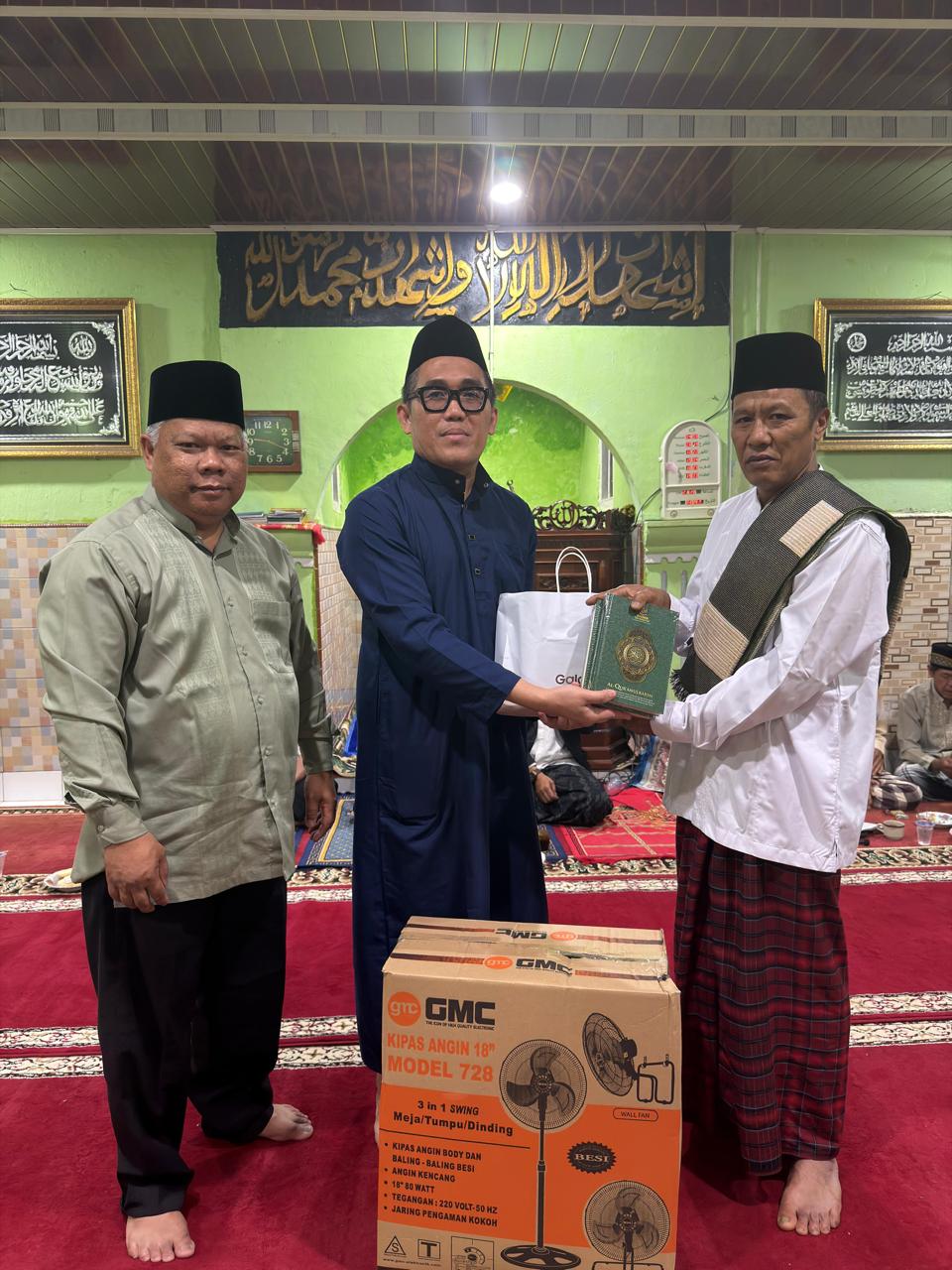 HUJAN DERAS DAN LAMPU PADAM, SAFARI RAMADHAN TETAP BERLANGSUNG KHIDMAT