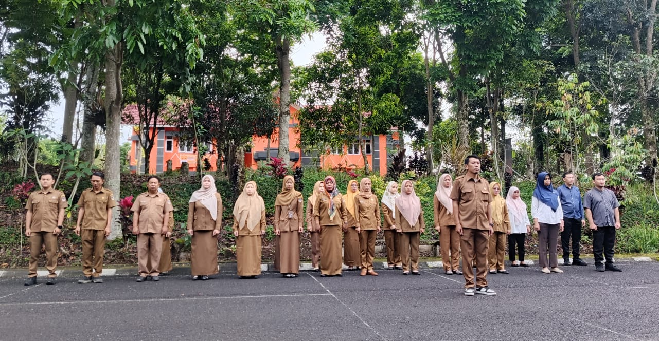 DKPP Kota Pagar Alam Gelar Apel Pagi untuk Perkuat Koordinasi dan Disiplin Kerja
